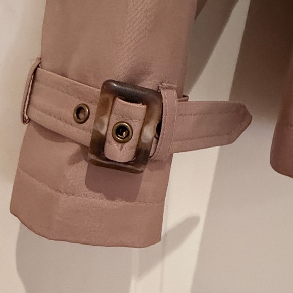 Lauren Ralph Lauren Women's Tan Double-Breasted Trench Coat - Picture 3 of 5